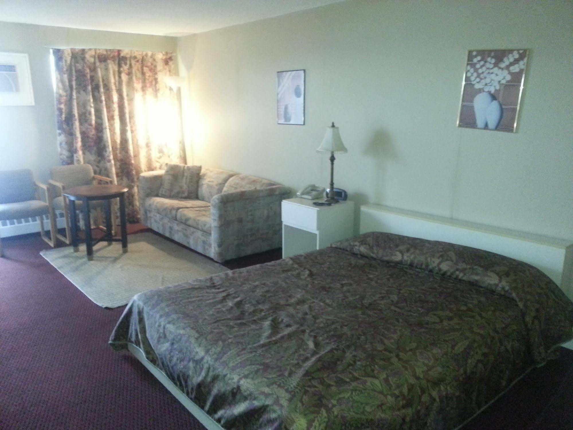 Newburg Inn Motel New Hamburg Εξωτερικό φωτογραφία